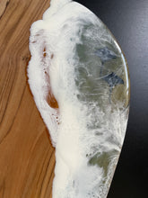 Load image into Gallery viewer, Sting Ray Charcuterie Board
